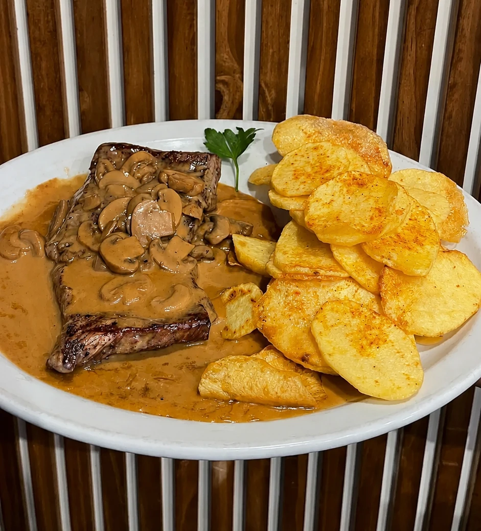 Lomo al Champignon